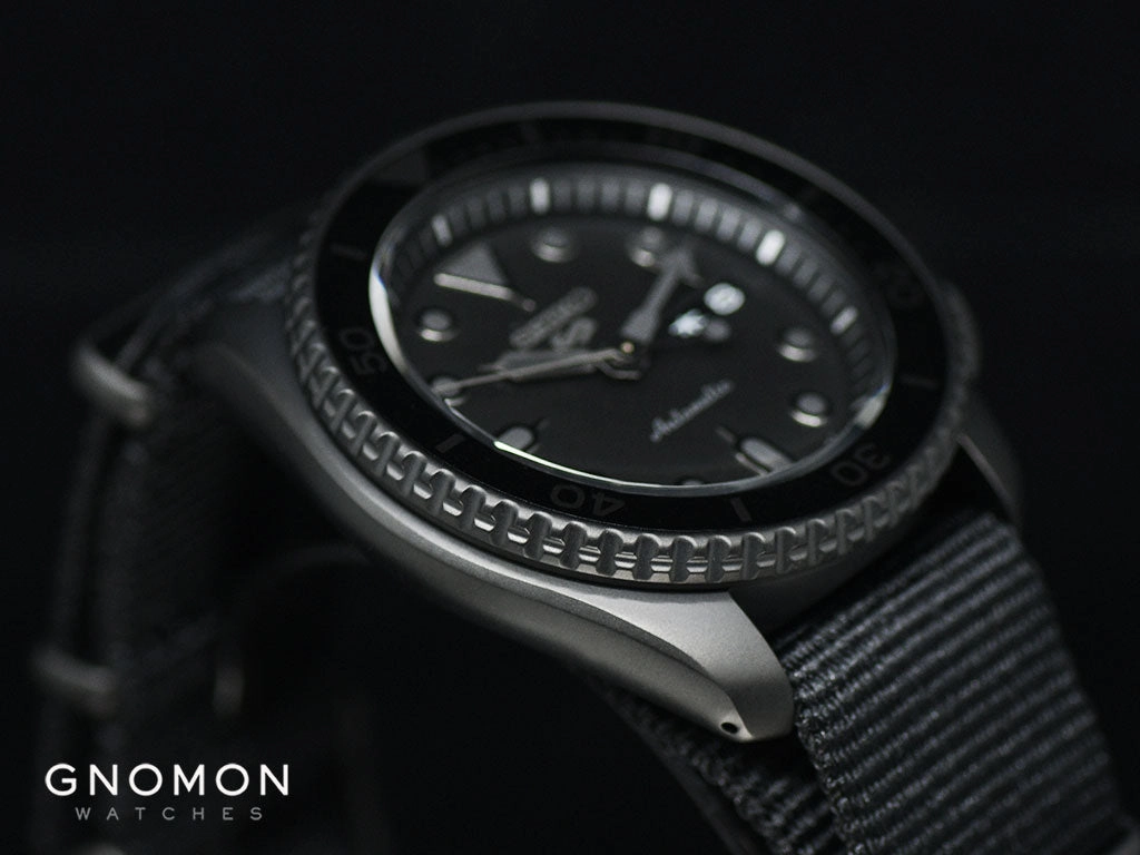 Seiko 5 Sports Street Style Blackout Ref. SBSA025