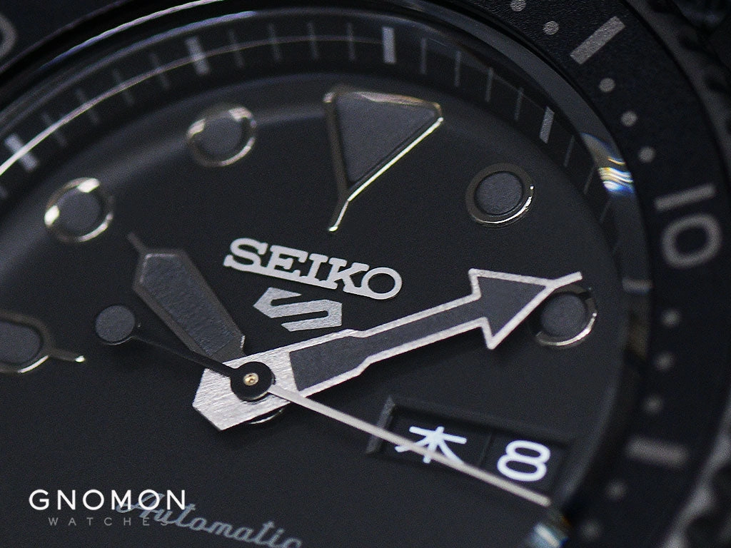 Seiko 5 Sports Street Style Blackout Ref. SBSA025