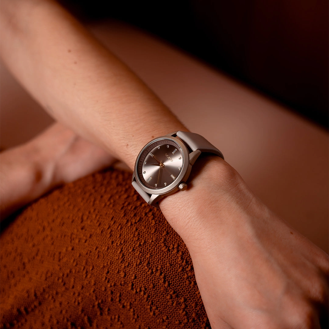 Taupe OOZOO watch with leather strap - C11287