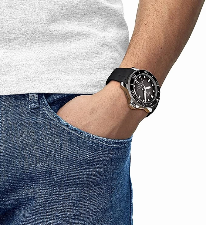 Tissot Men's Seastar 2000 Professional Stainless Steel Swiss Automatic Diving Watch with Rubber Strap, Black, 22 (Model: T1206071744100)