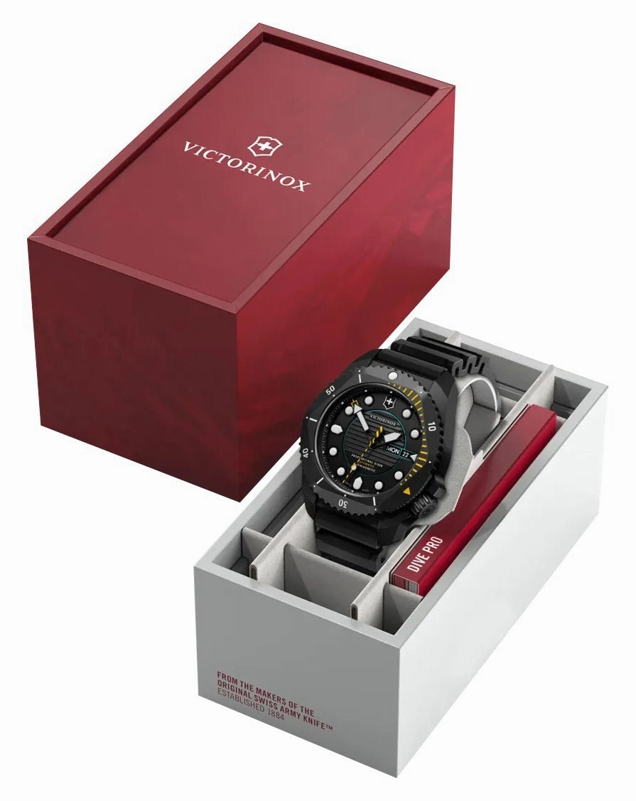 Victorinox Swiss Army Dive Pro Automatic Black PVD Titanium Black Dial Black Rubber Strap Day/Date Divers Mens Watch 241997