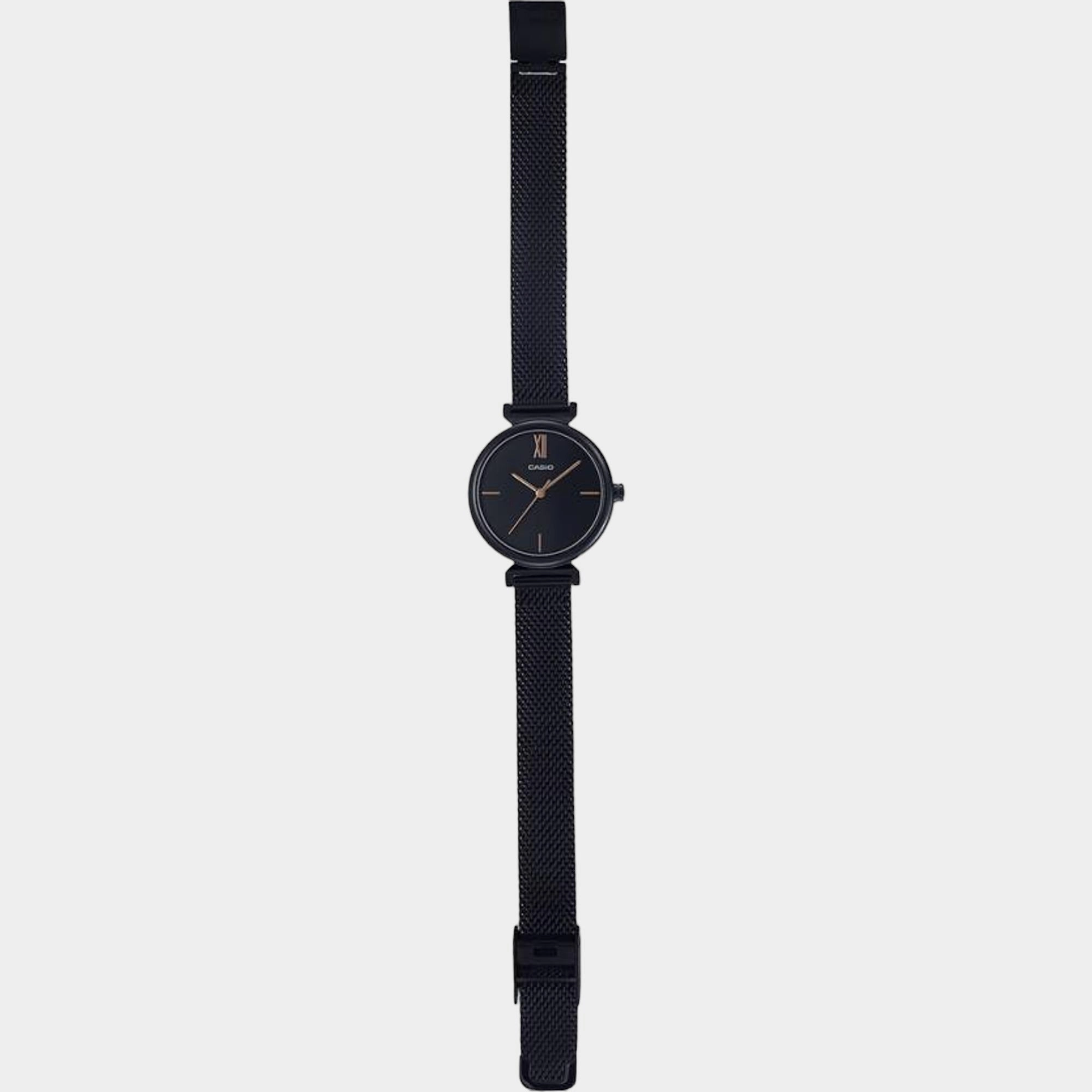 Women's Analog Stainless Steel Watch A2126 - LTP-2023VMB-1CDR